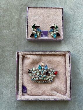 Vintage signed B David Set Earrings and Crown Brooch in original boxes